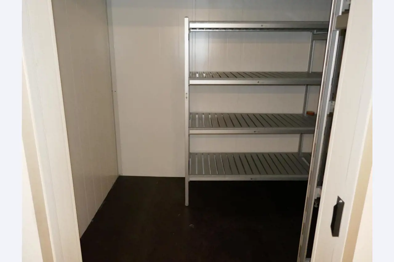 Stravovací zařízení-15