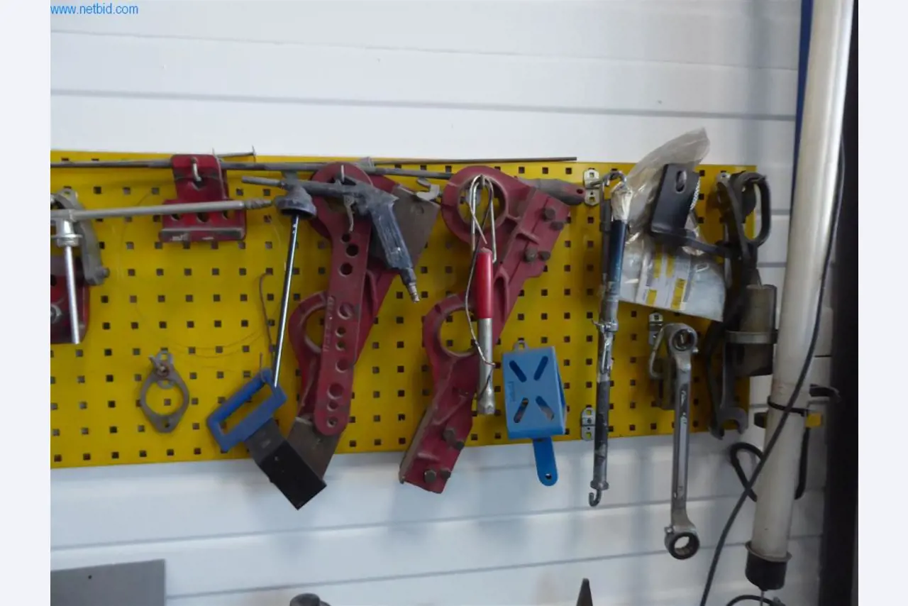 BGA, Warenvorräte und Montagematerial (Maler, Lackierer und Karrosseriebau)-3
