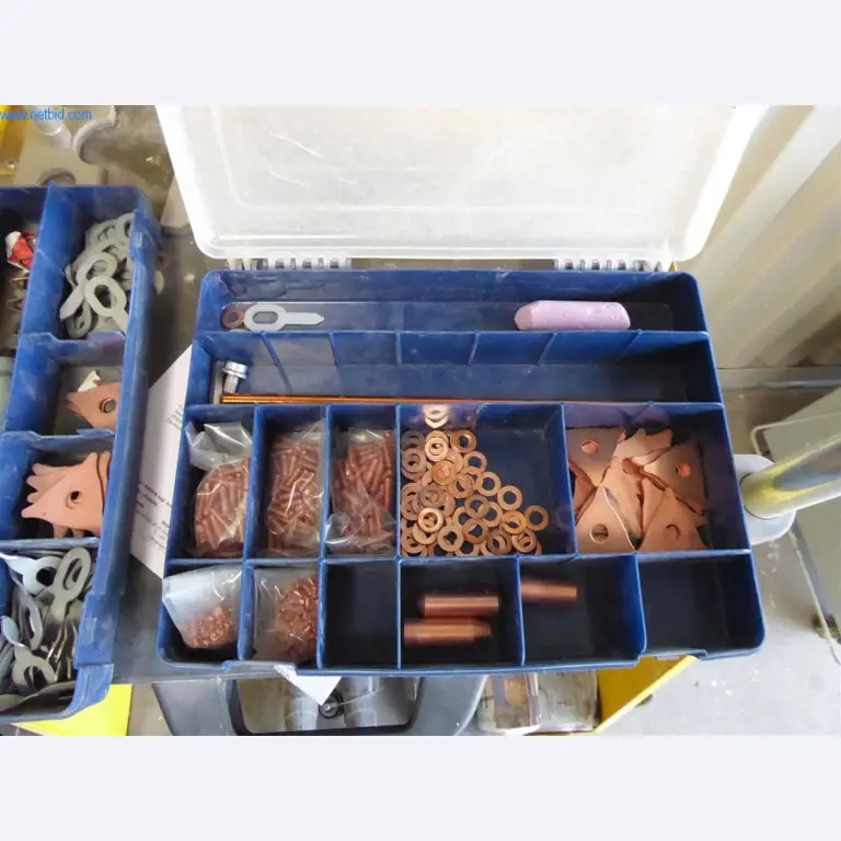 BGA, inventar in material za montažo (pleskarji, lakirniki in karoseristi).-11