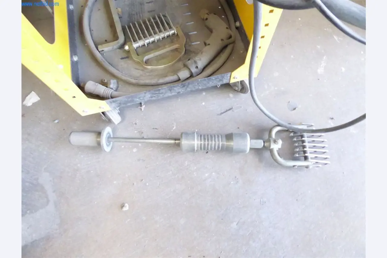 BGA, inventar in material za montažo (pleskarji, lakirniki in karoseristi).-4