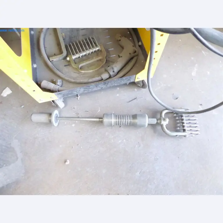 BGA, inventar in material za montažo (pleskarji, lakirniki in karoseristi).-4