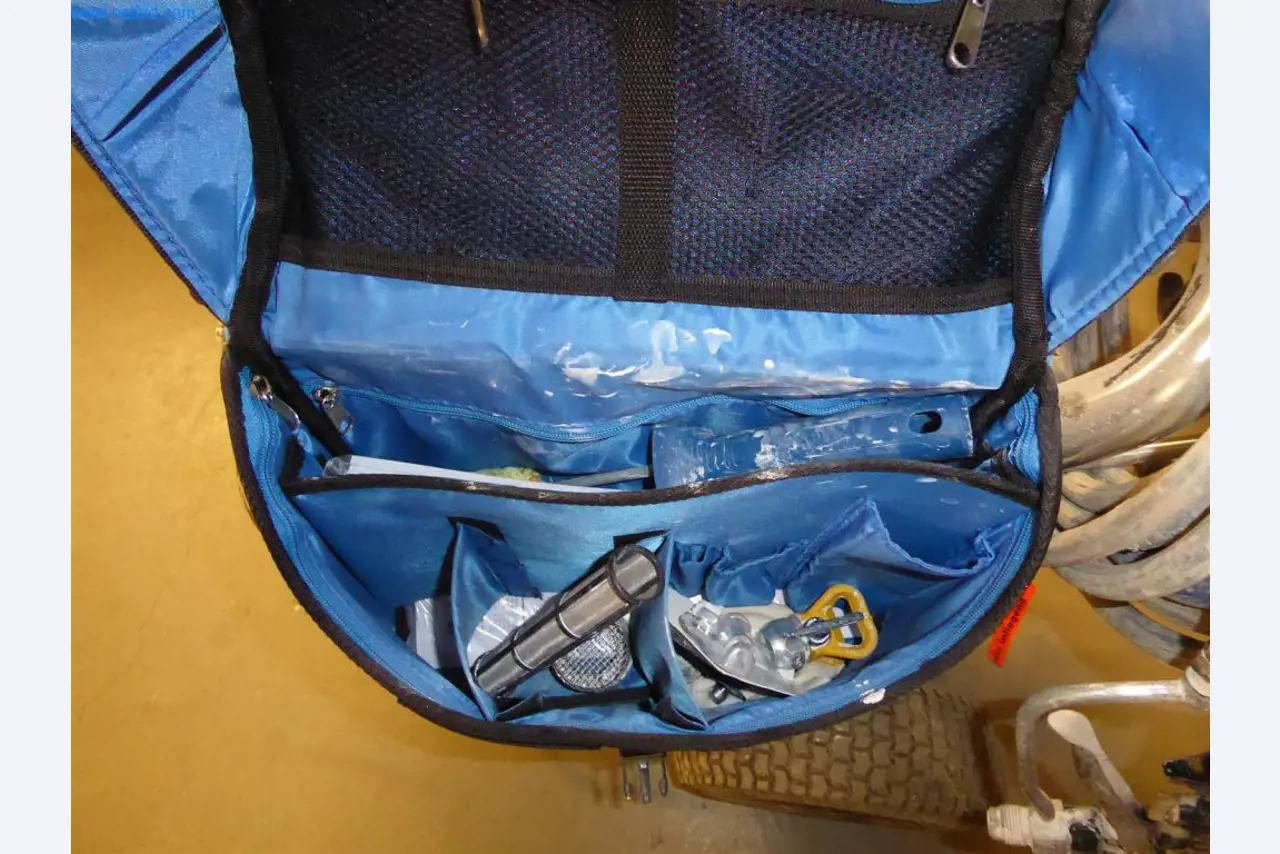 BGA, inventar in material za montažo (pleskarji, lakirniki in karoseristi).-4