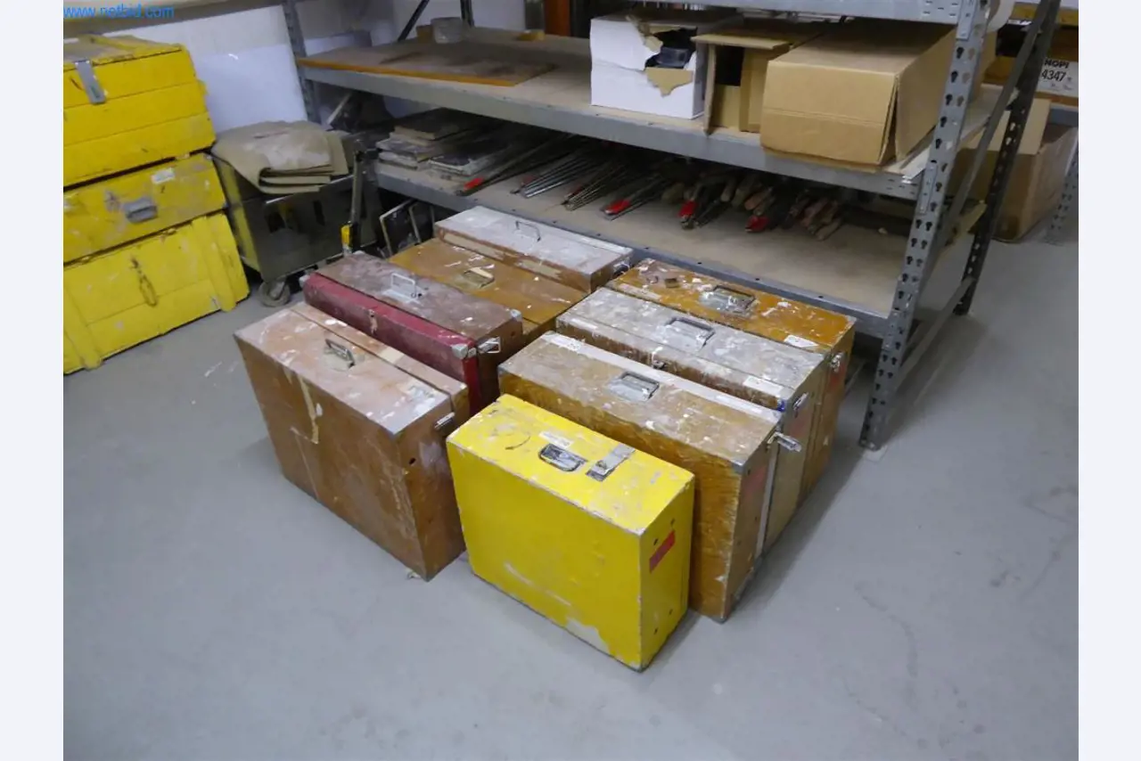 BGA, inventar in material za montažo (pleskarji, lakirniki in karoseristi).-1