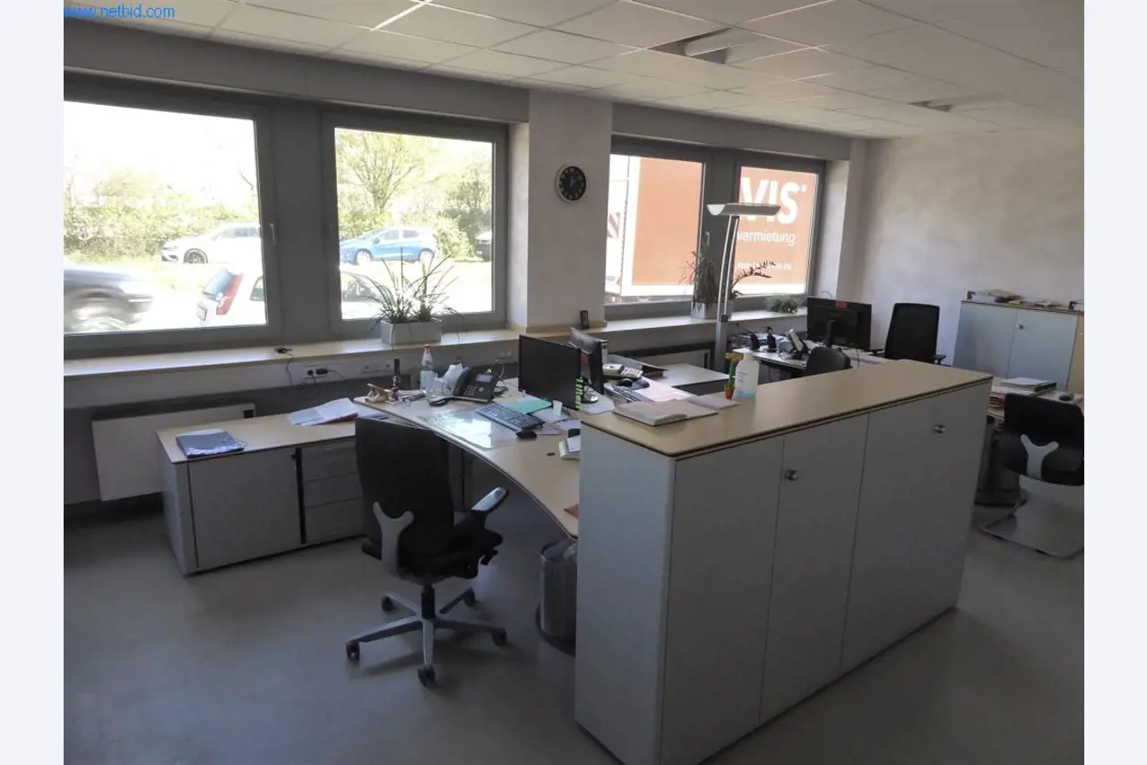 BGA, Warenvorräte und Montagematerial (Maler, Lackierer und Karrosseriebau)-1