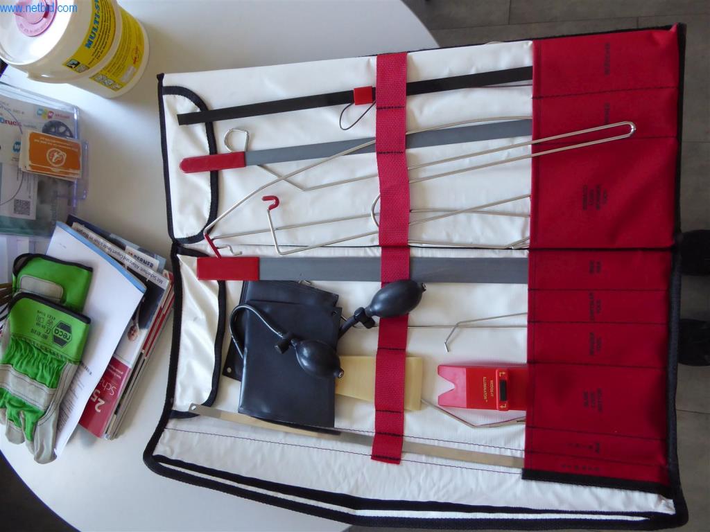 BGA, inventar in material za montažo (pleskarji, lakirniki in karoseristi).-3