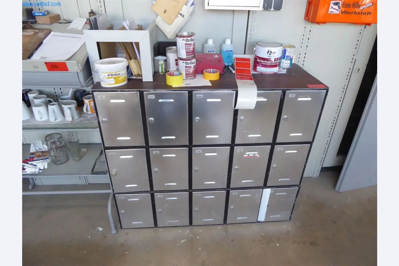 BGA, Warenvorräte und Montagematerial (Maler, Lackierer und Karrosseriebau)-1