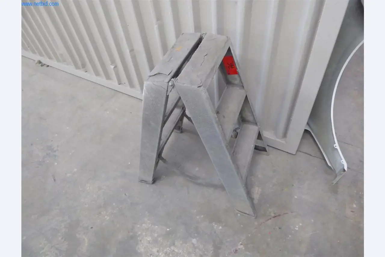 BGA, Warenvorräte und Montagematerial (Maler, Lackierer und Karrosseriebau)-1