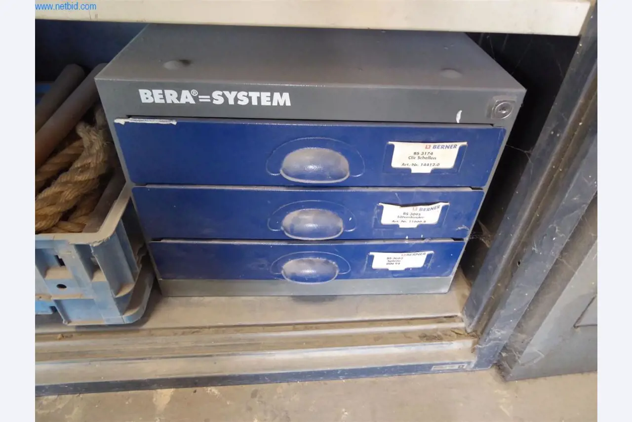 BGA, Warenvorräte und Montagematerial (Maler, Lackierer und Karrosseriebau)-6