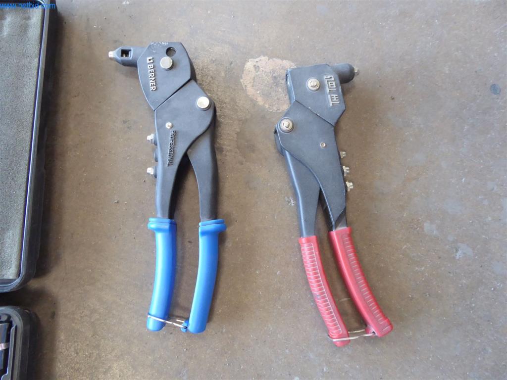 BGA, inventar in material za montažo (pleskarji, lakirniki in karoseristi).-4