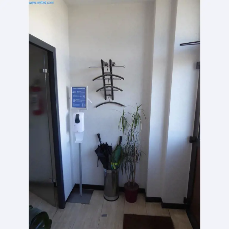 BGA, Warenvorräte und Montagematerial (Maler, Lackierer und Karrosseriebau)-1