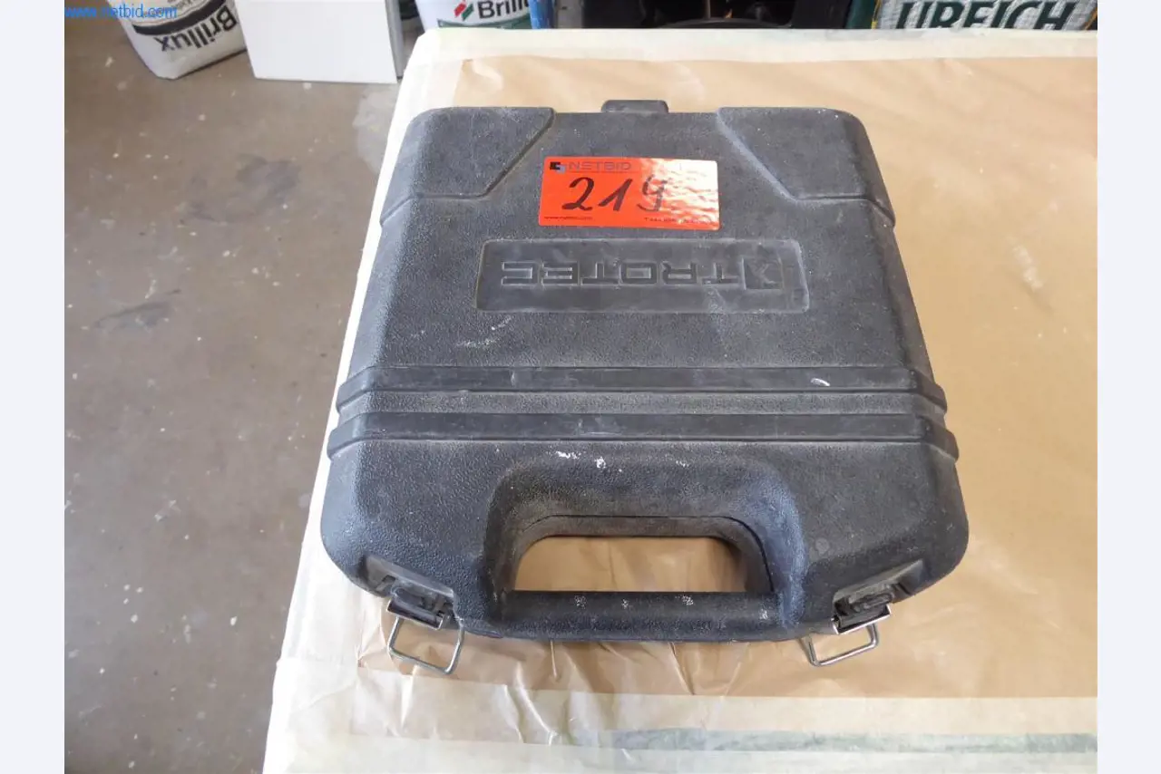 BGA, inventarios y materiales de montaje (pintores, barnizadores y carroceros)-4