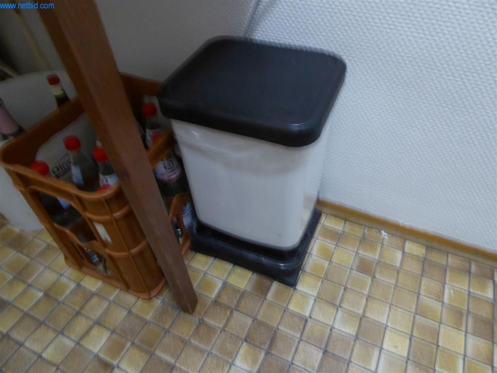 BGA, Warenvorräte und Montagematerial (Maler, Lackierer und Karrosseriebau)-1