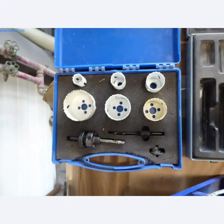 BGA, inventar in material za montažo (pleskarji, lakirniki in karoseristi).-1