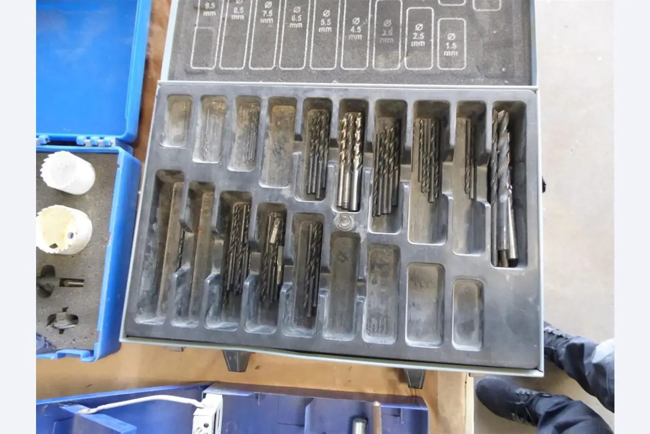 BGA, inventar in material za montažo (pleskarji, lakirniki in karoseristi).-2