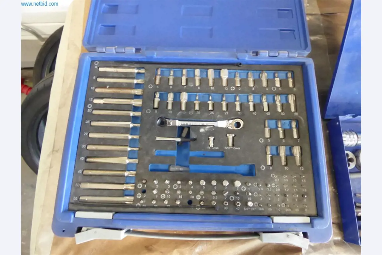 BGA, inventar in material za montažo (pleskarji, lakirniki in karoseristi).-5