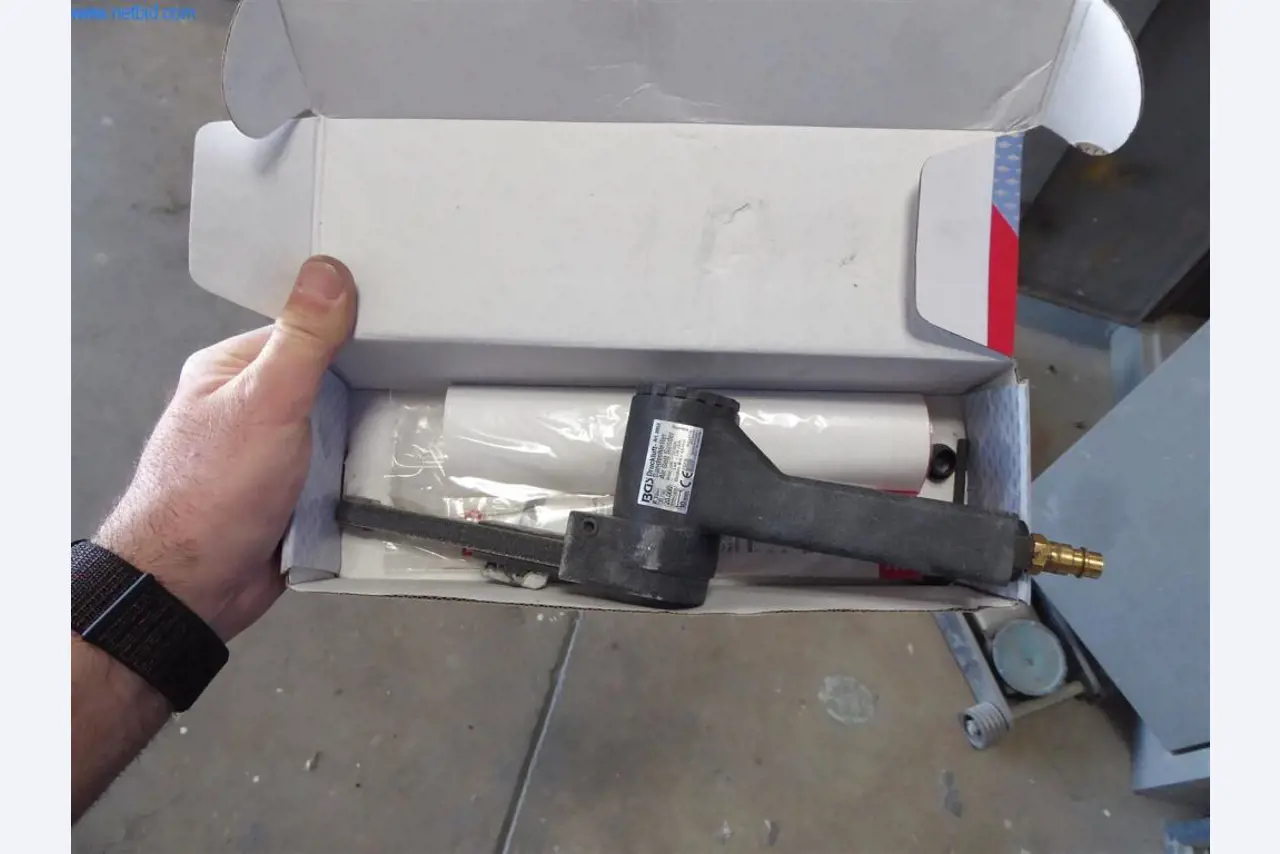 BGA, inventarios y materiales de montaje (pintores, barnizadores y carroceros)-12