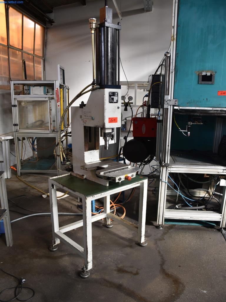 Máquinas para trabajar el metal-3