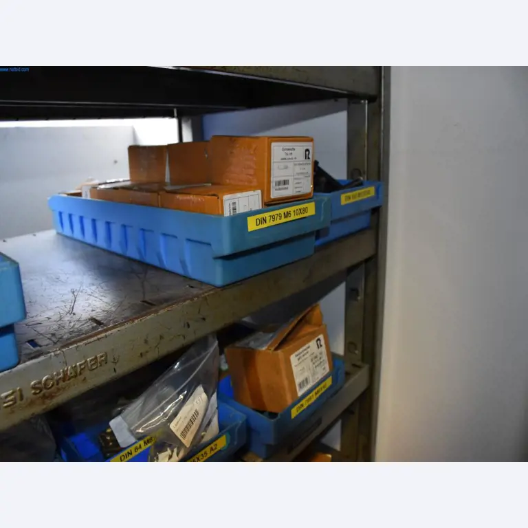 Metallbearbeitungsmaschinen-11