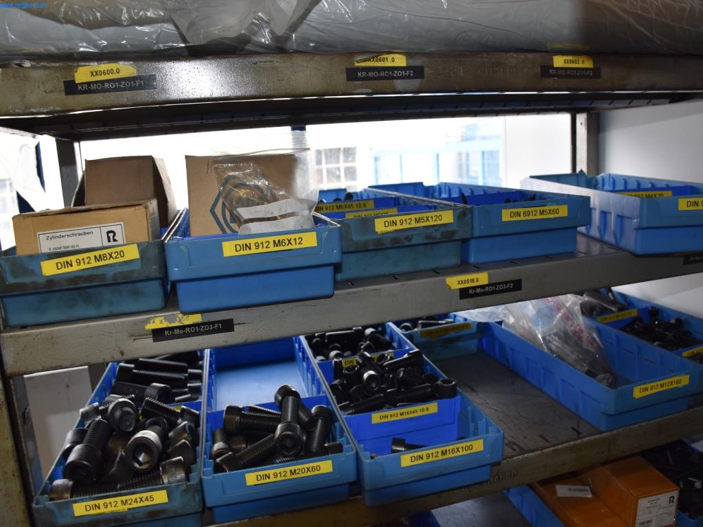 Metallbearbeitungsmaschinen-9