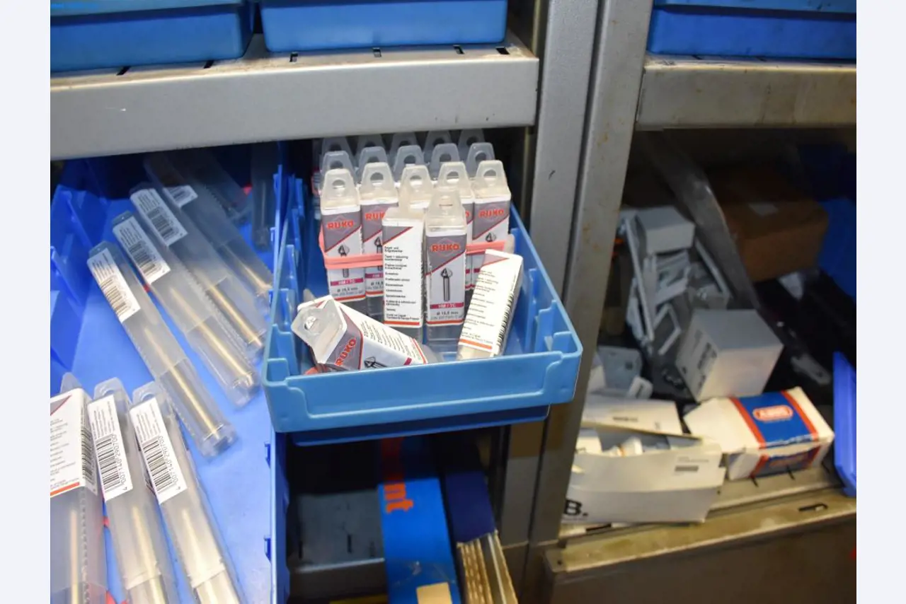 Máquinas para trabajar el metal-13