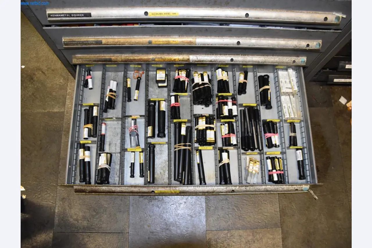 Metallbearbeitungsmaschinen-9