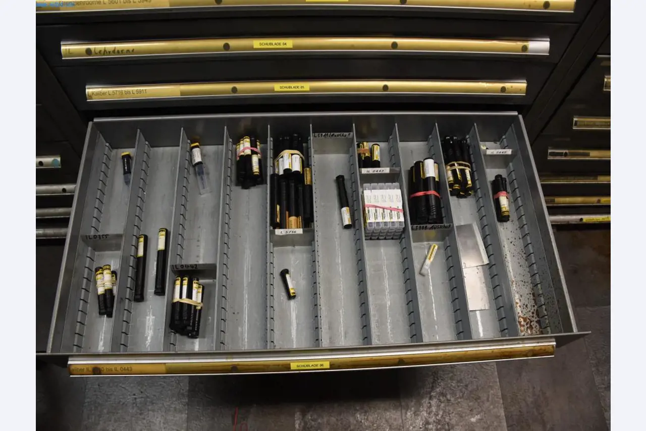 Máquinas para trabajar el metal-3