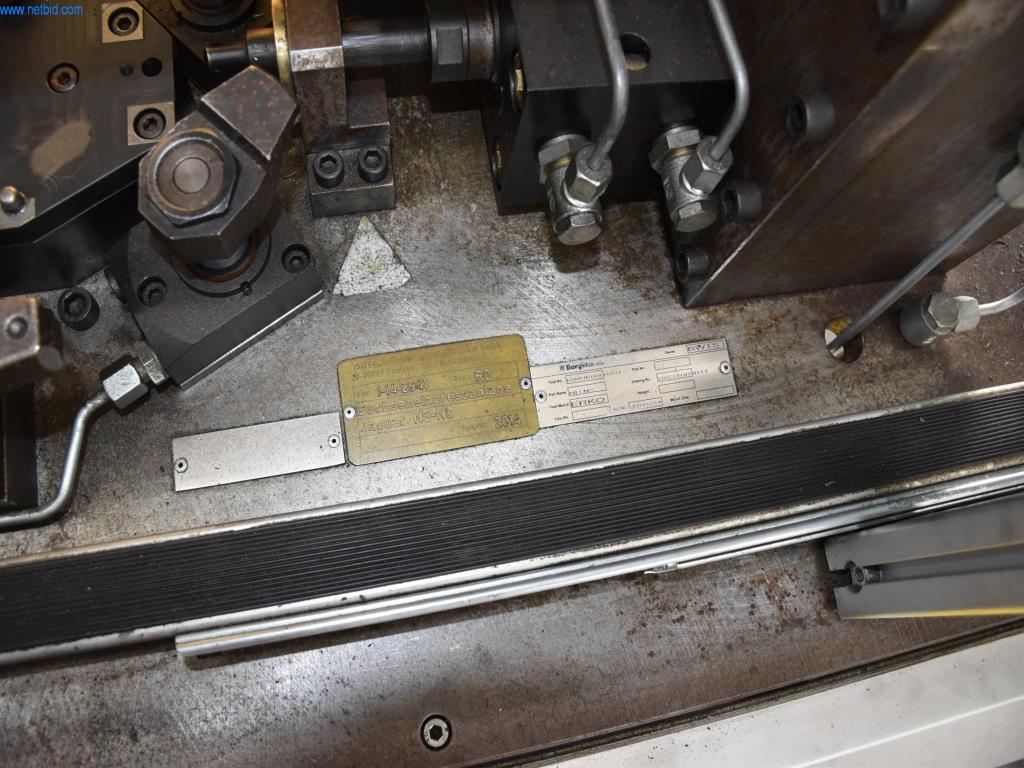 Máquinas para trabajar el metal-7