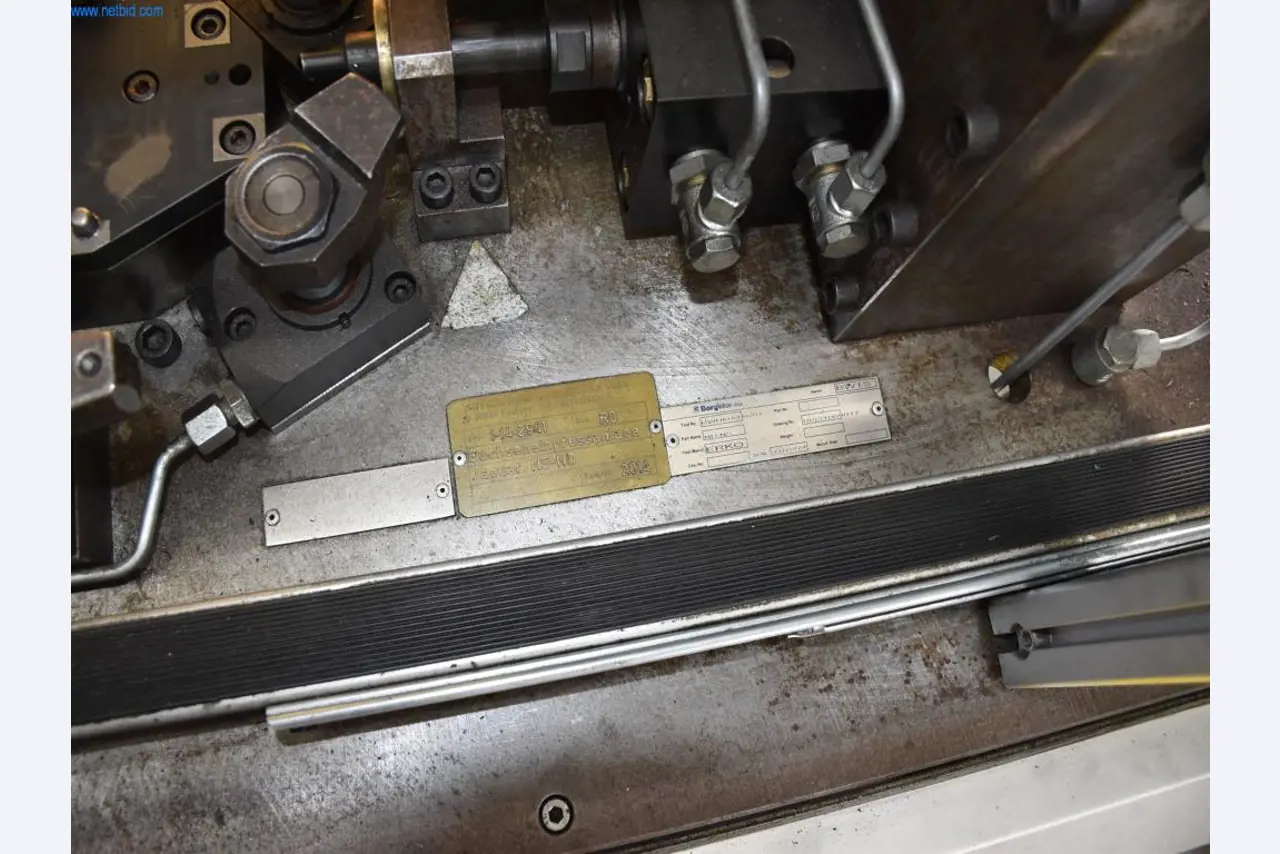 Máquinas para trabajar el metal-7