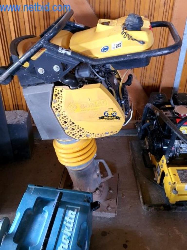 Machines et véhicules de chantier-2