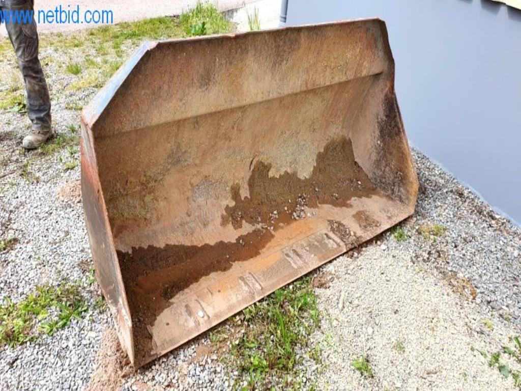 Machines et véhicules de chantier-14