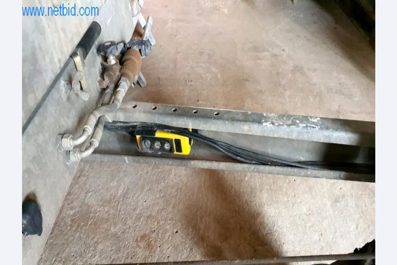 Stavební stroje a vozidla-10