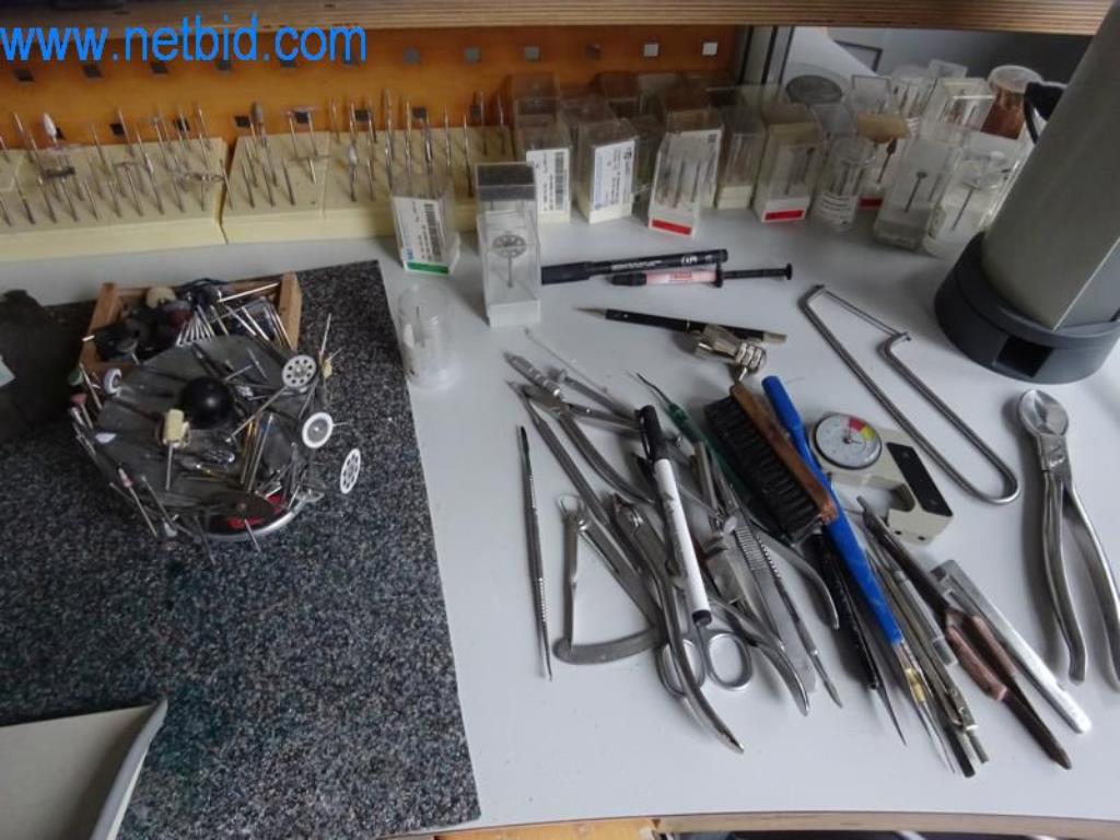 Wyposażenie laboratorium dentystycznego-8