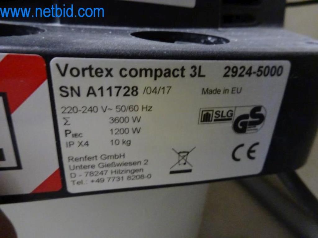 Equipamiento de un laboratorio dental-3