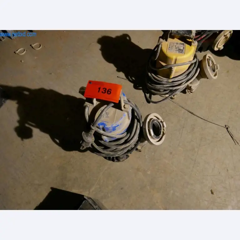 Baumaschinen und Fahrzeuge-2