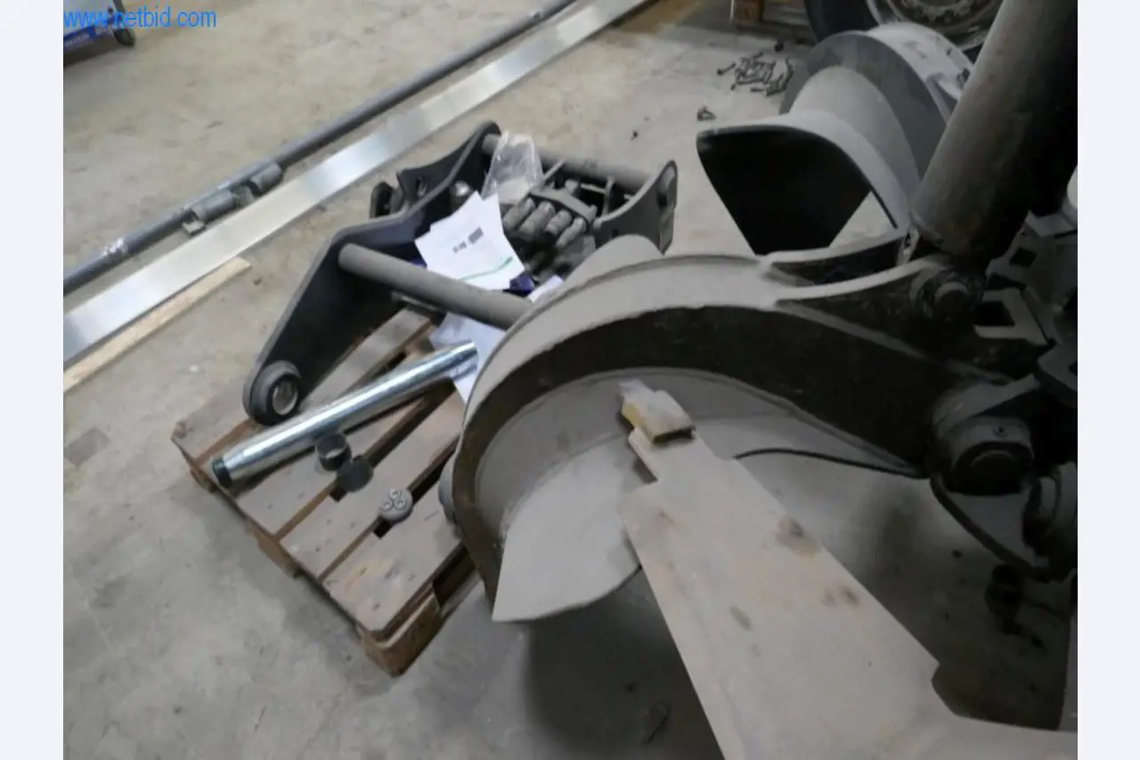 Maszyny budowlane i pojazdy-5