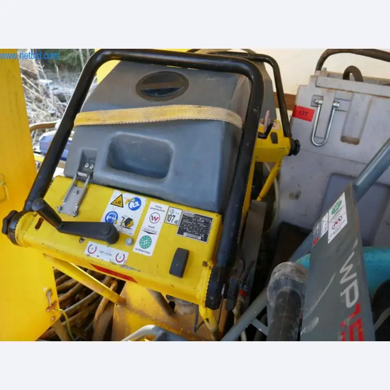 Stavební stroje a vozidla-4