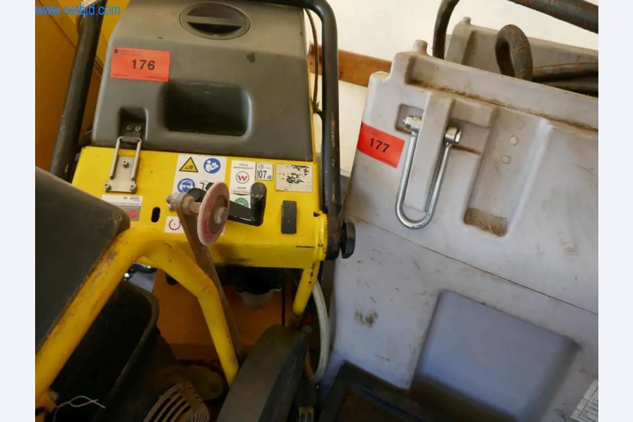 Stavební stroje a vozidla-5