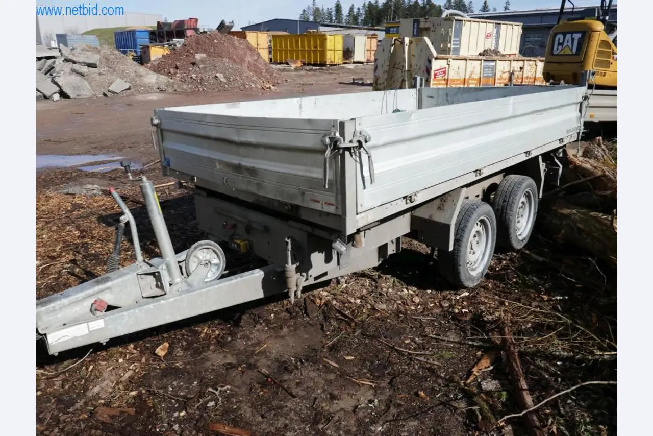 Stavební stroje a vozidla-4