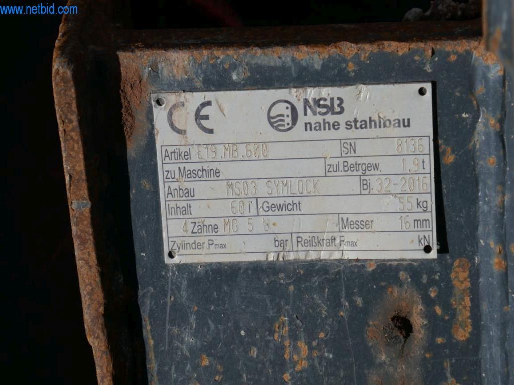 Stavební stroje a vozidla-2