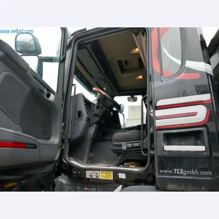 Machines de construction et véhicules-8