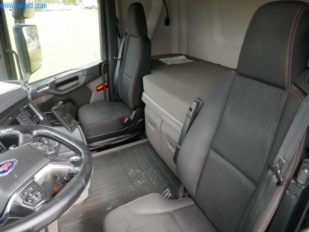 Stavební stroje a vozidla-14