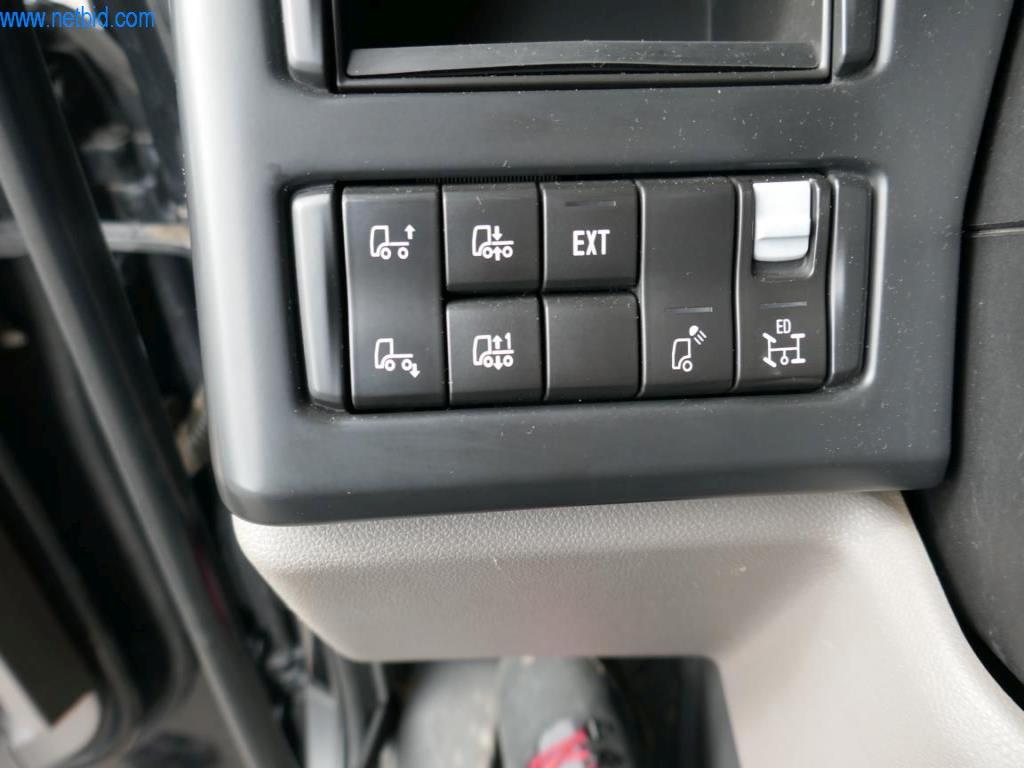 Stavební stroje a vozidla-8