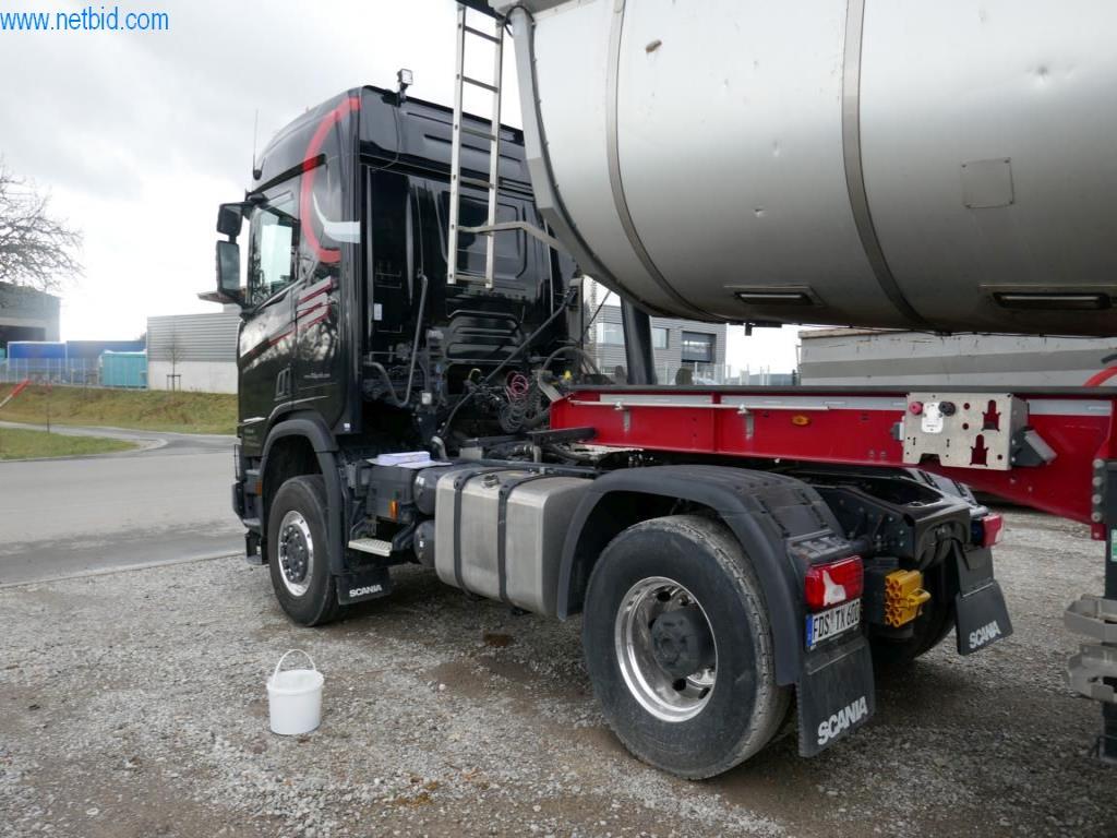 Stavební stroje a vozidla-3