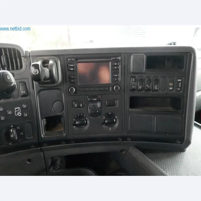 Machines de construction et véhicules-10