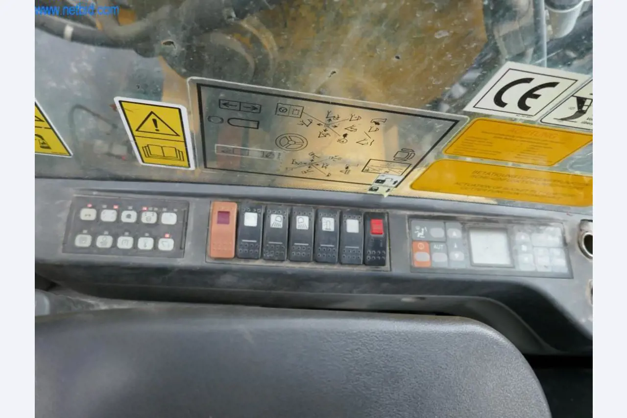 Machines de construction et véhicules-14