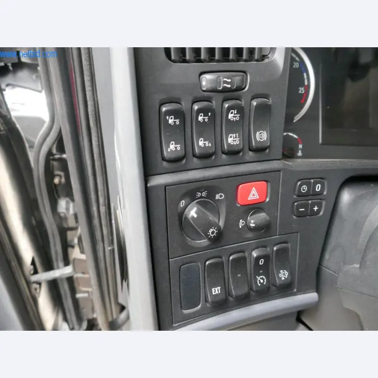 Machines de construction et véhicules-10