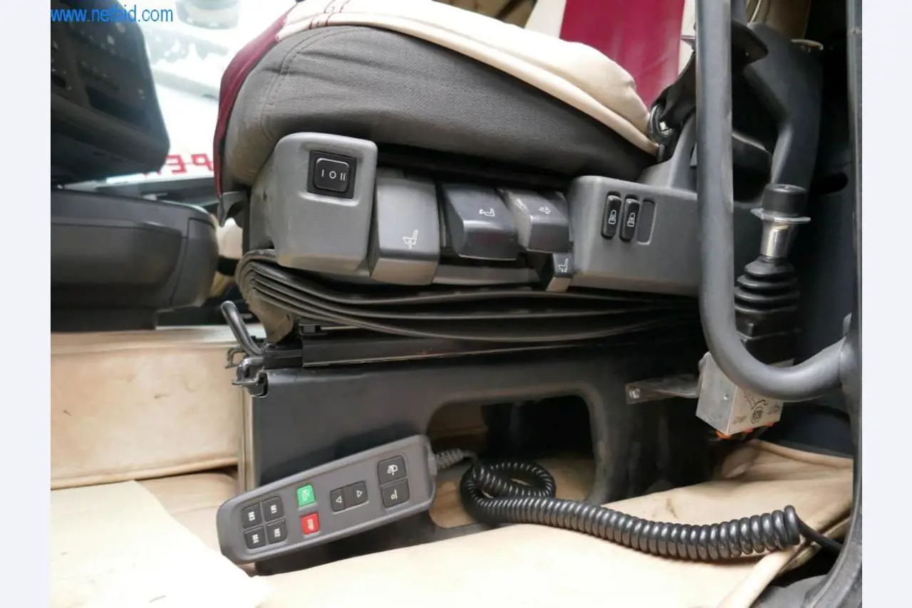 Machines de construction et véhicules-14