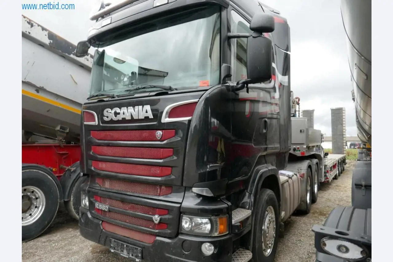 Machines de construction et véhicules-2