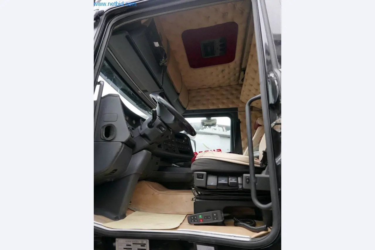 Machines de construction et véhicules-5