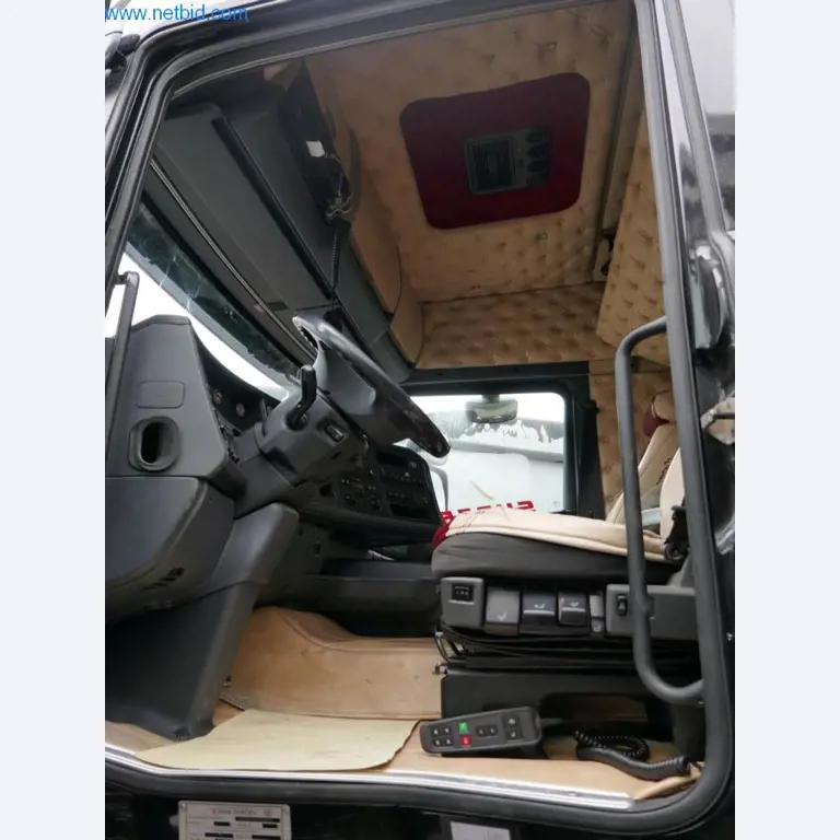 Machines de construction et véhicules-5